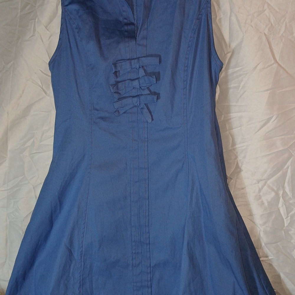Sleeveless Navy Midi Dress with Front Ribbon Detail